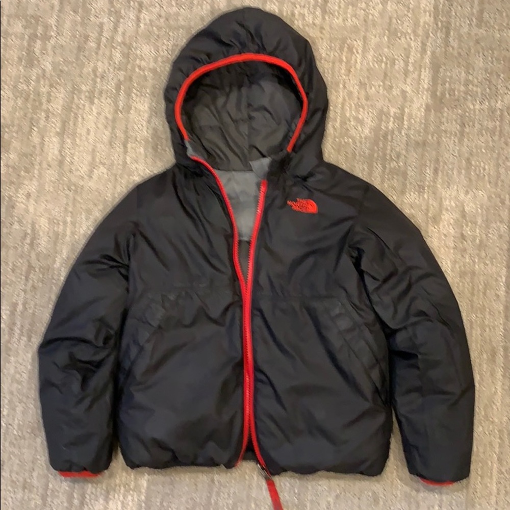 North Face boys reversible puffy jacket